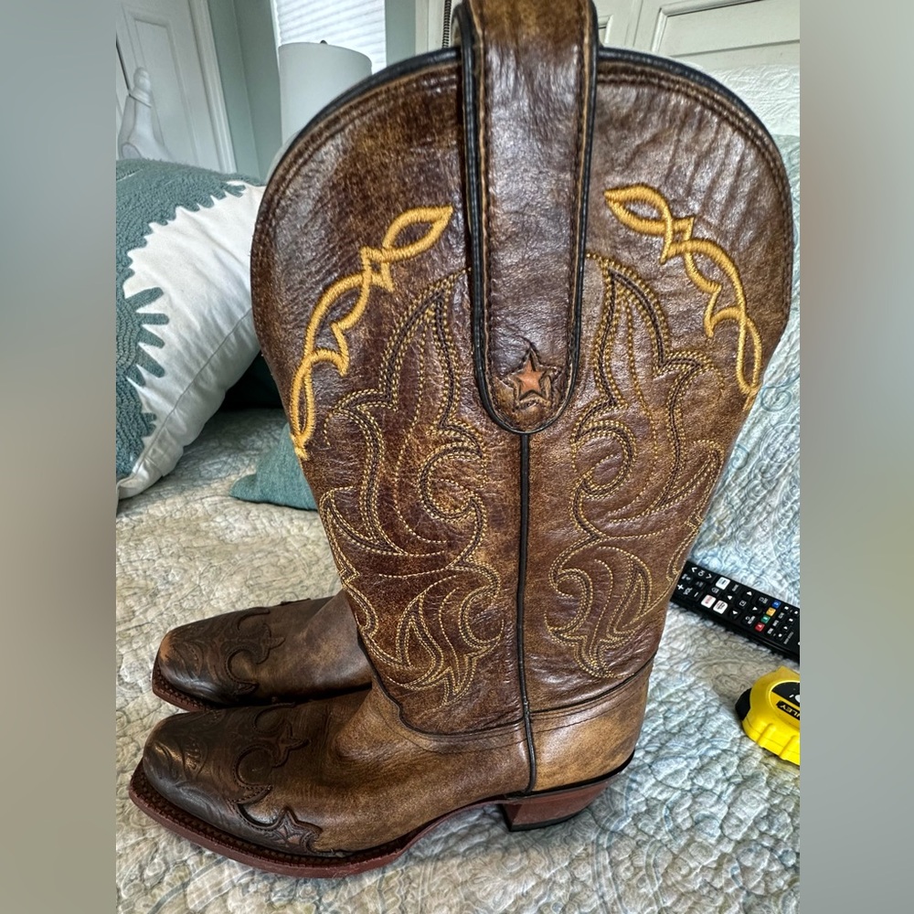 Tony Lama Vaquero Western Cowboy Boots Leather Embroidered Women’s Size 6.5